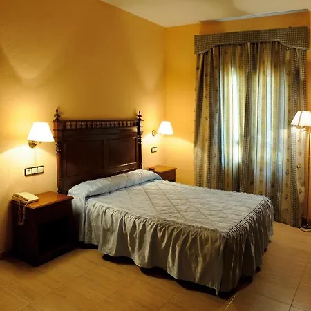 El Oasis Hotel